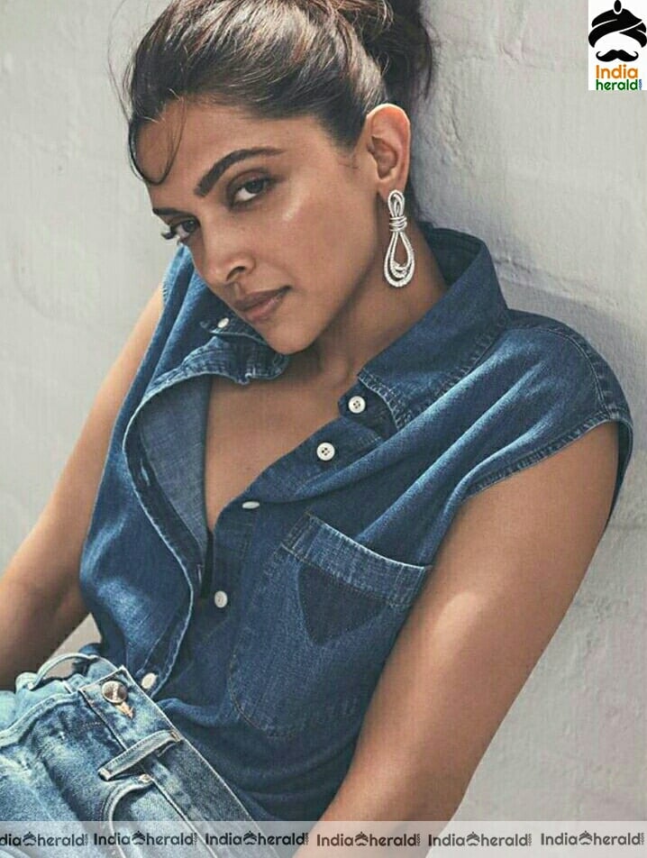 Hot And Sexy Stylish Stills Of Deepika Padikone