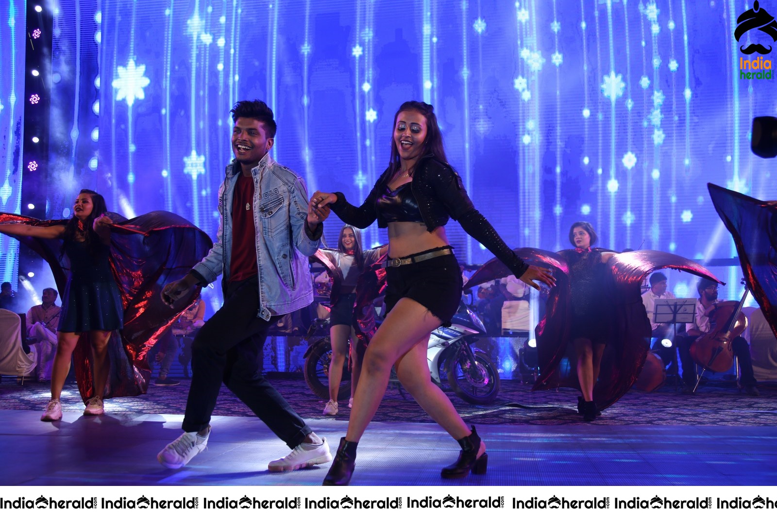 Hot Dance performed at Ala Vaikunthapurramuloo Musical concert Set 2