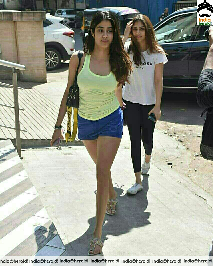 Hot Janhvi Kapoor Spotted Outside At Bandra