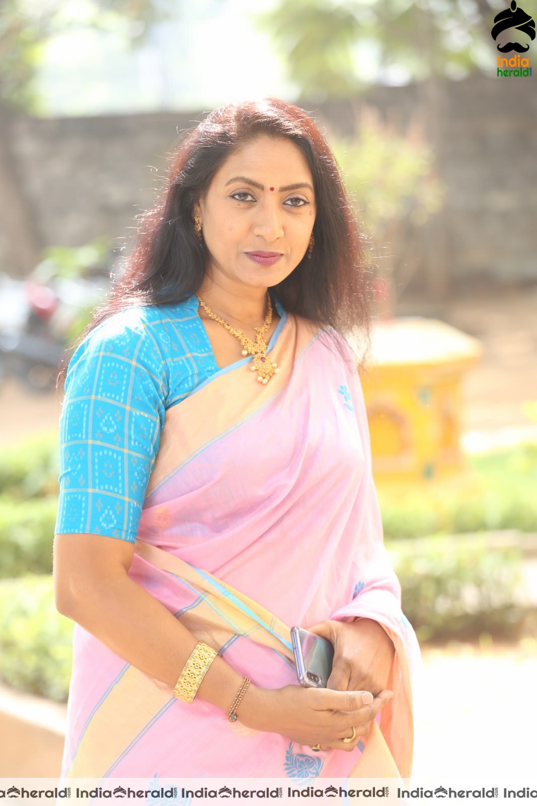 Hot Middle Aged Actress in Pink Saree at Ammadeevena Press Meet Set 2