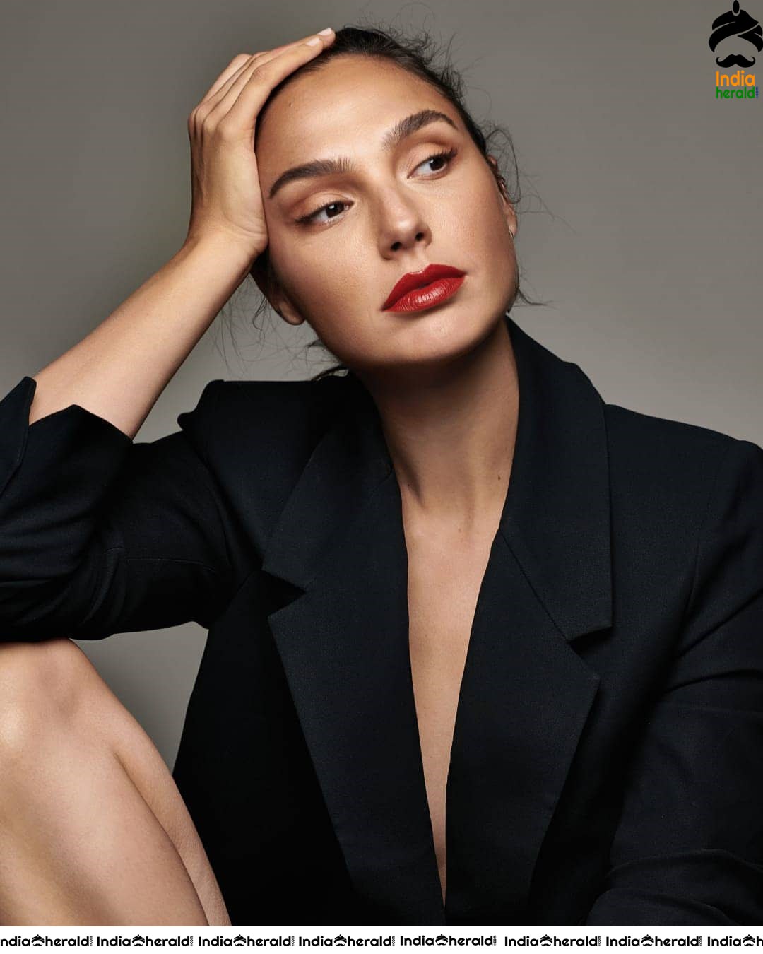 Hot Photos of Wonder Woman Actress Gal Gadot Set 4