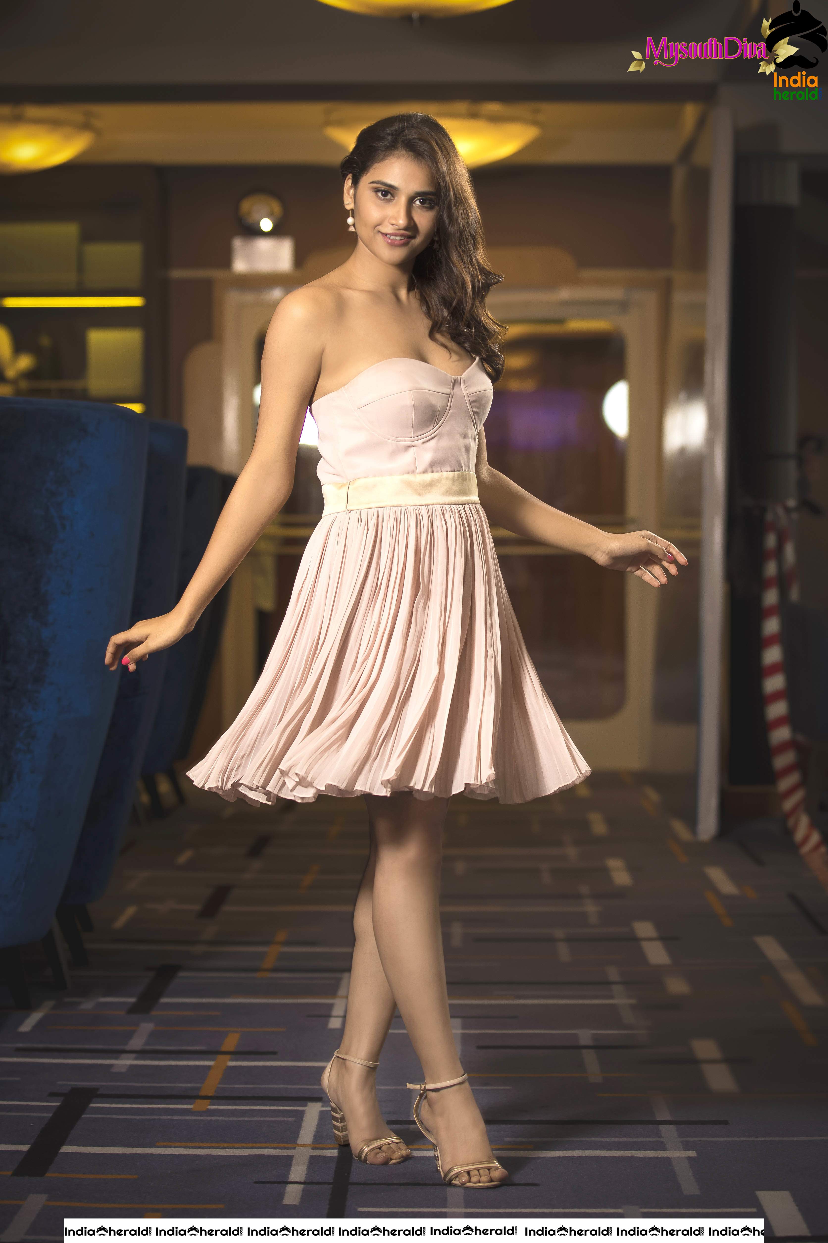 Hot Priya Singh Photos