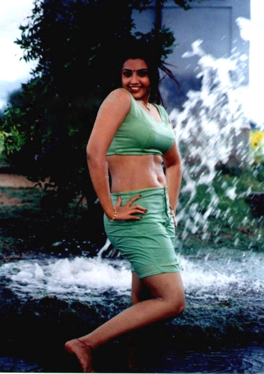 Hot Rare Unseen Old Clicks Of 1990s Actresses Set 1