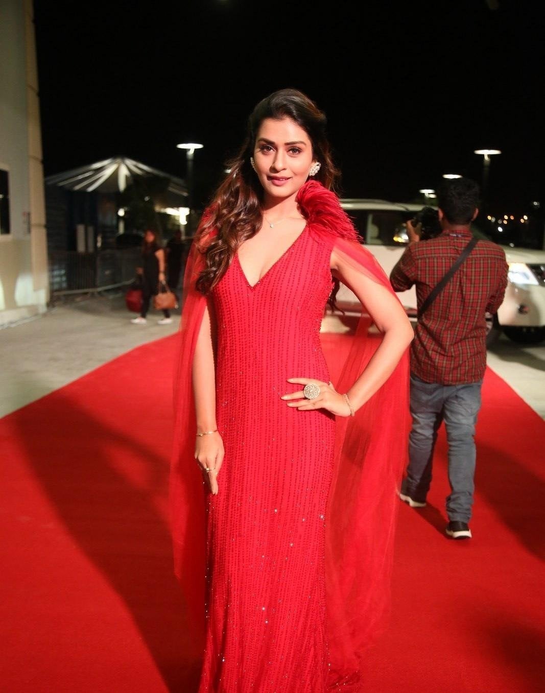 Hot Red Payal Rajput Stills From SIIMA Awards 2019 Red Carpet Set 4
