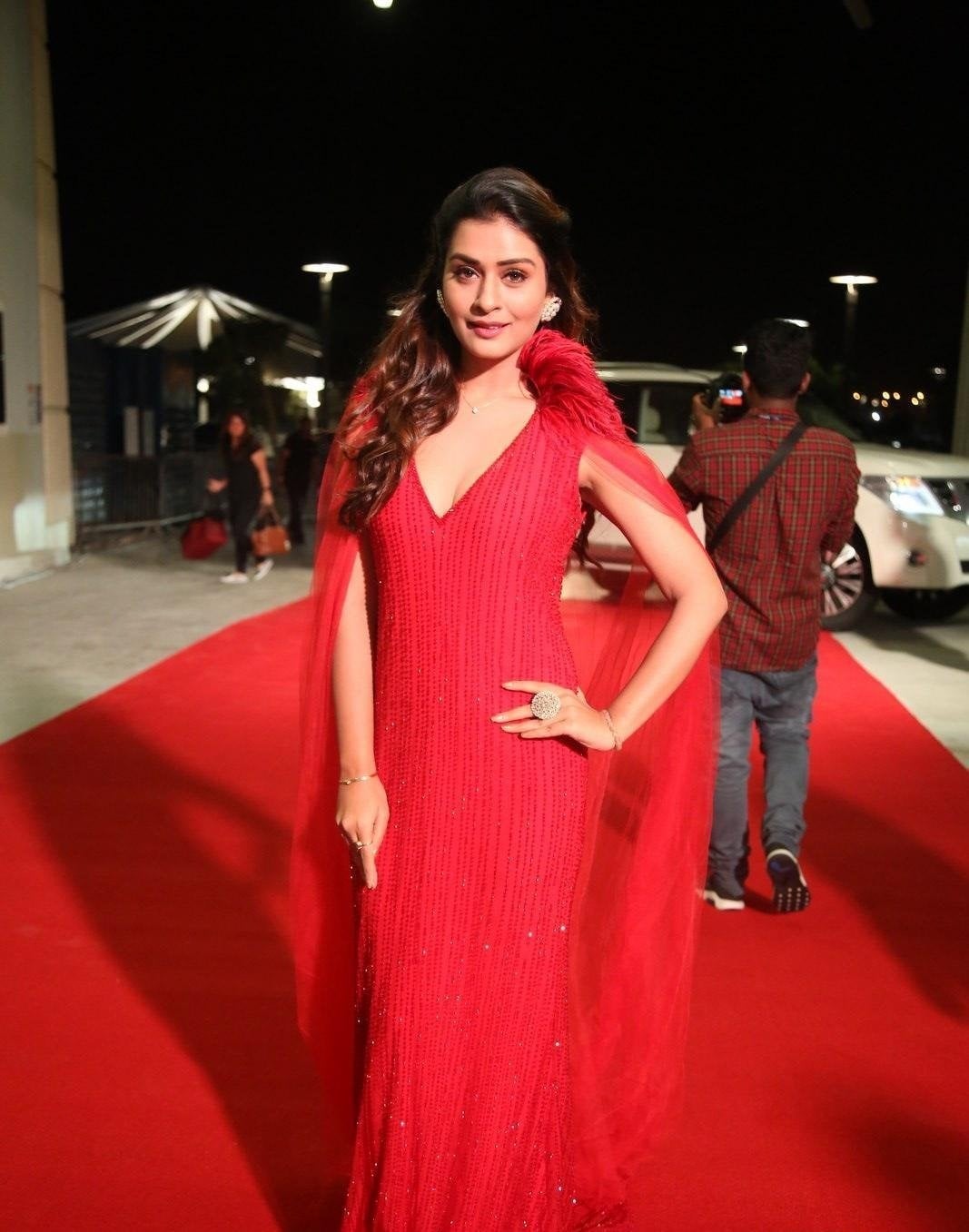 Hot Red Payal Rajput Stills From SIIMA Awards 2019 Red Carpet Set 4