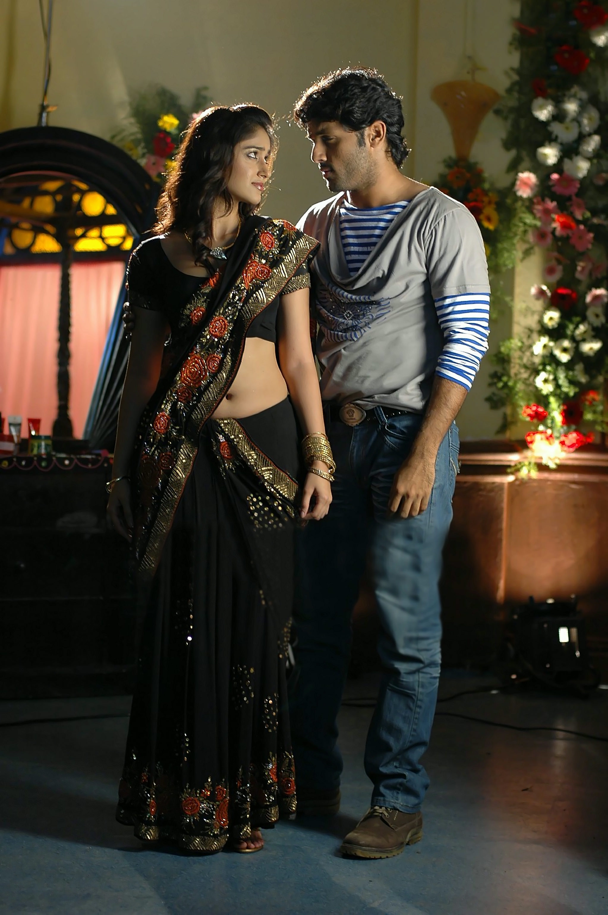 Hottest Photos Of Ileana Stripping Her Saree Set 2