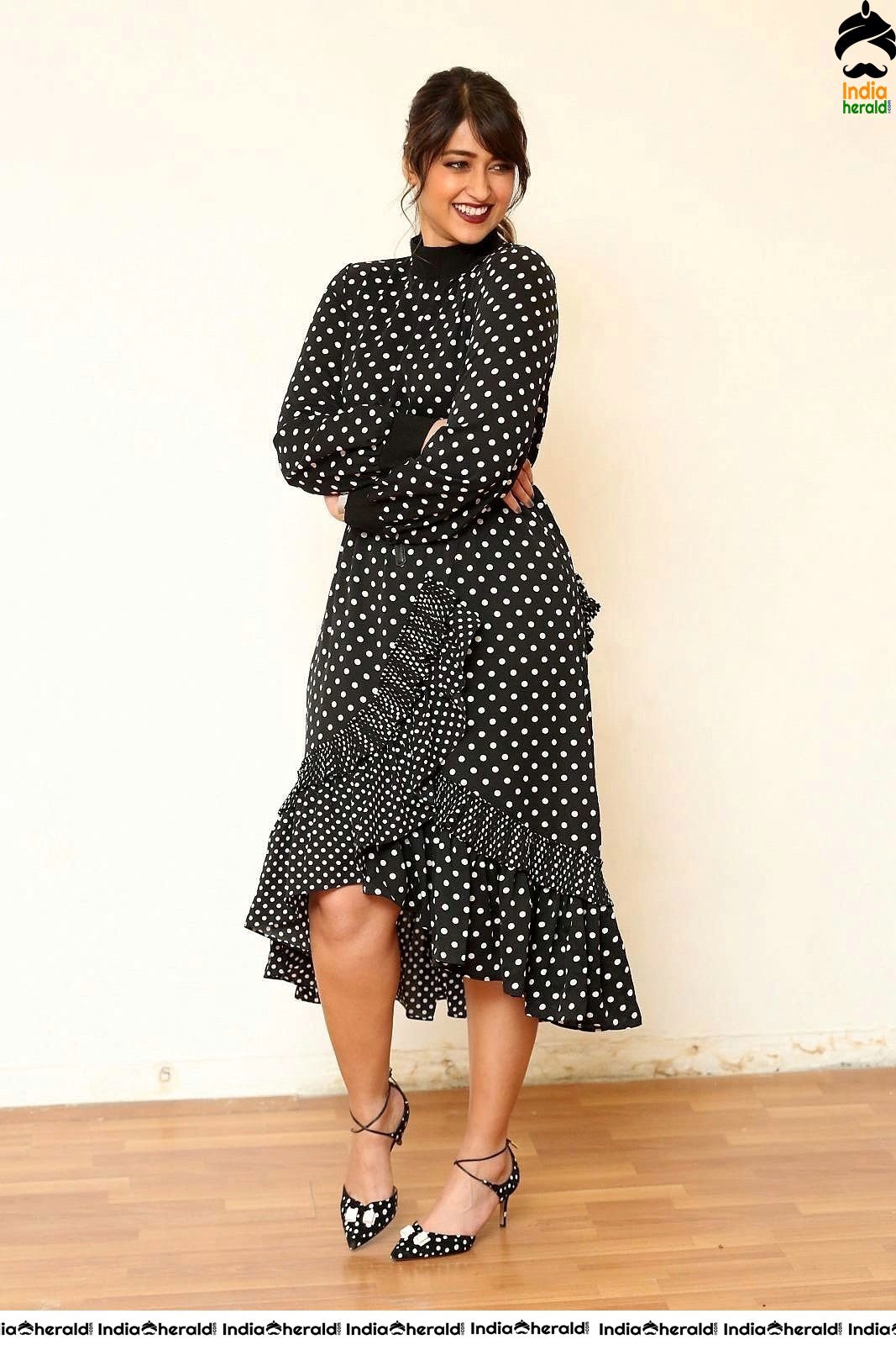 Ileana D Cruz Latest Sizzling Photos Set 2