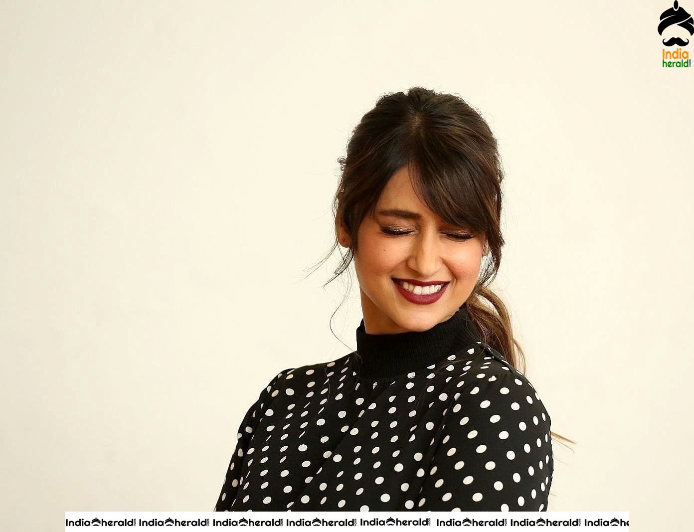 Ileana D Cruz Latest Sizzling Photos Set 2