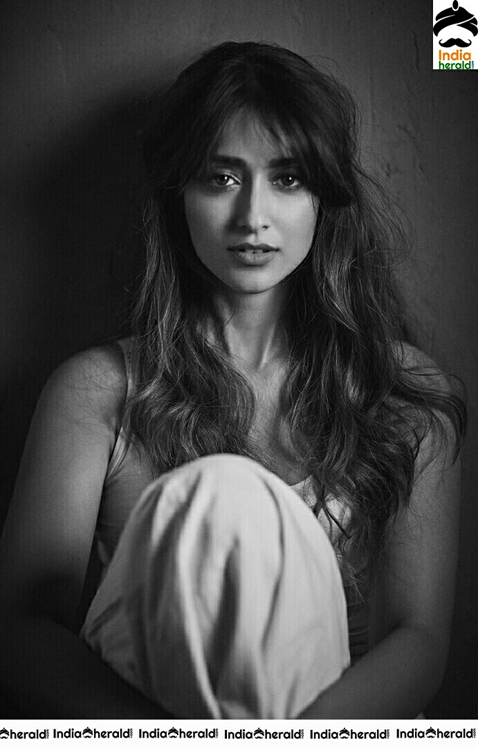 Ileana Hot Black And White Photoshoot