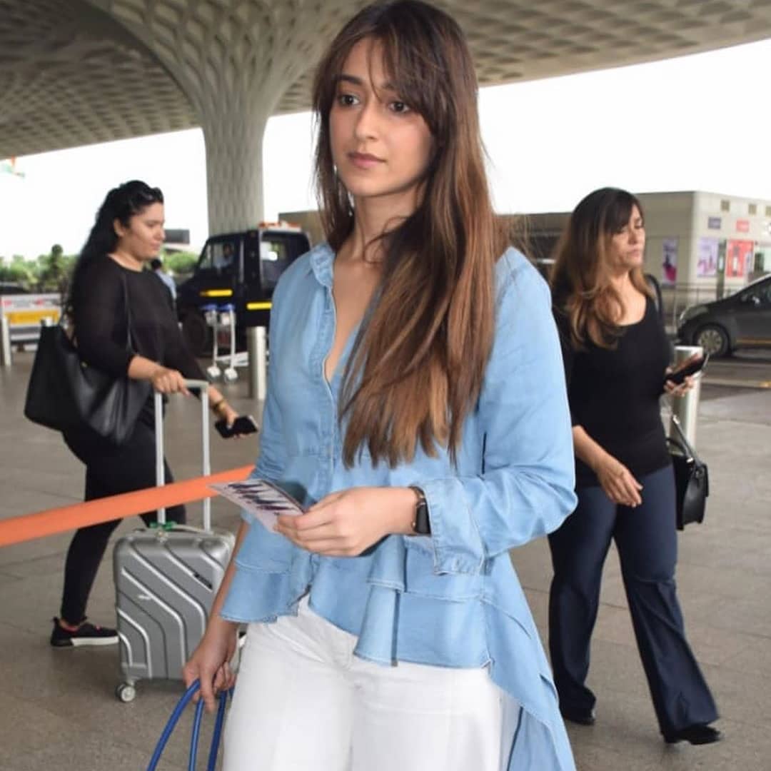 Ileana Spotted At A Parking Space In Juhu