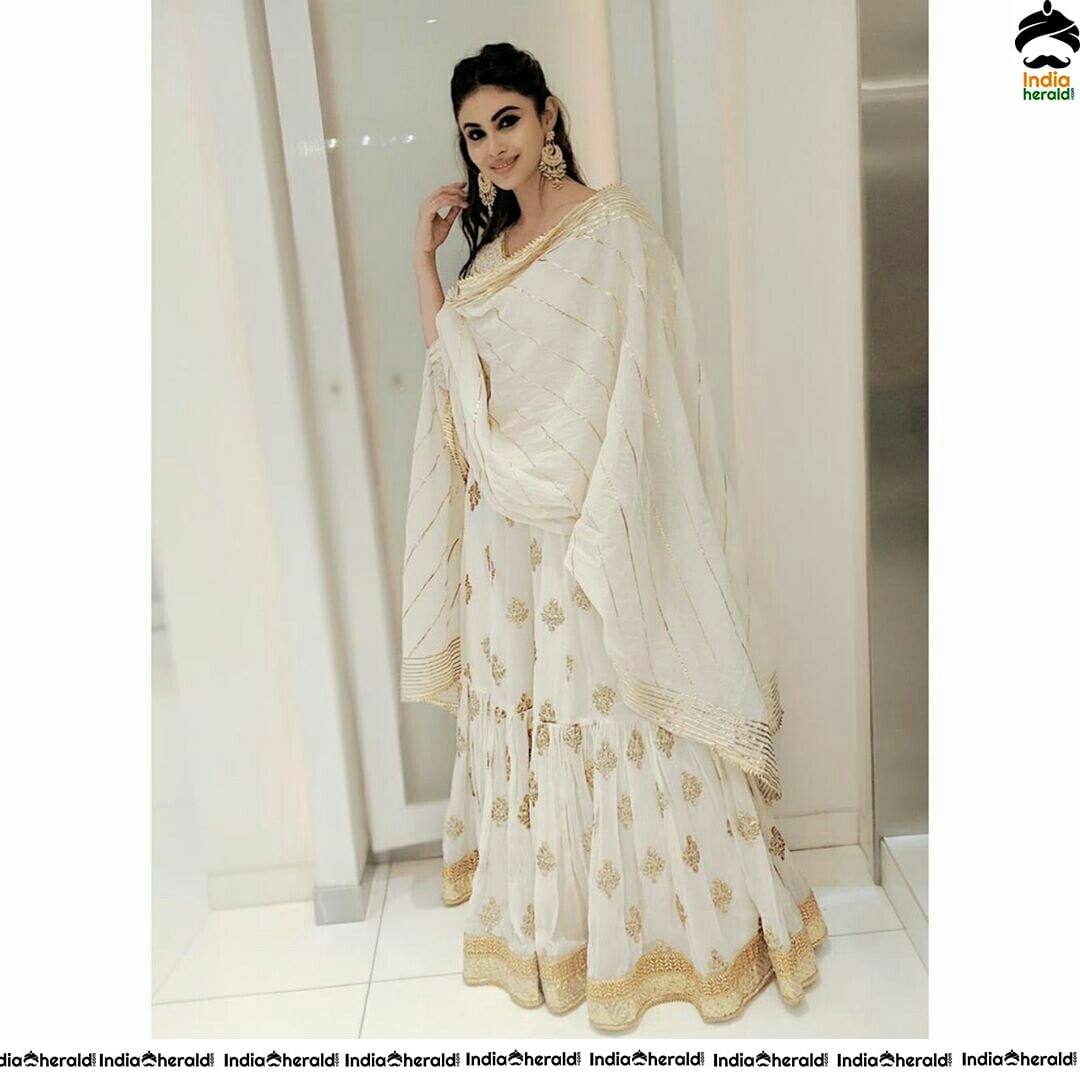 Mouni Roy Looks Cute In Traditional Dress