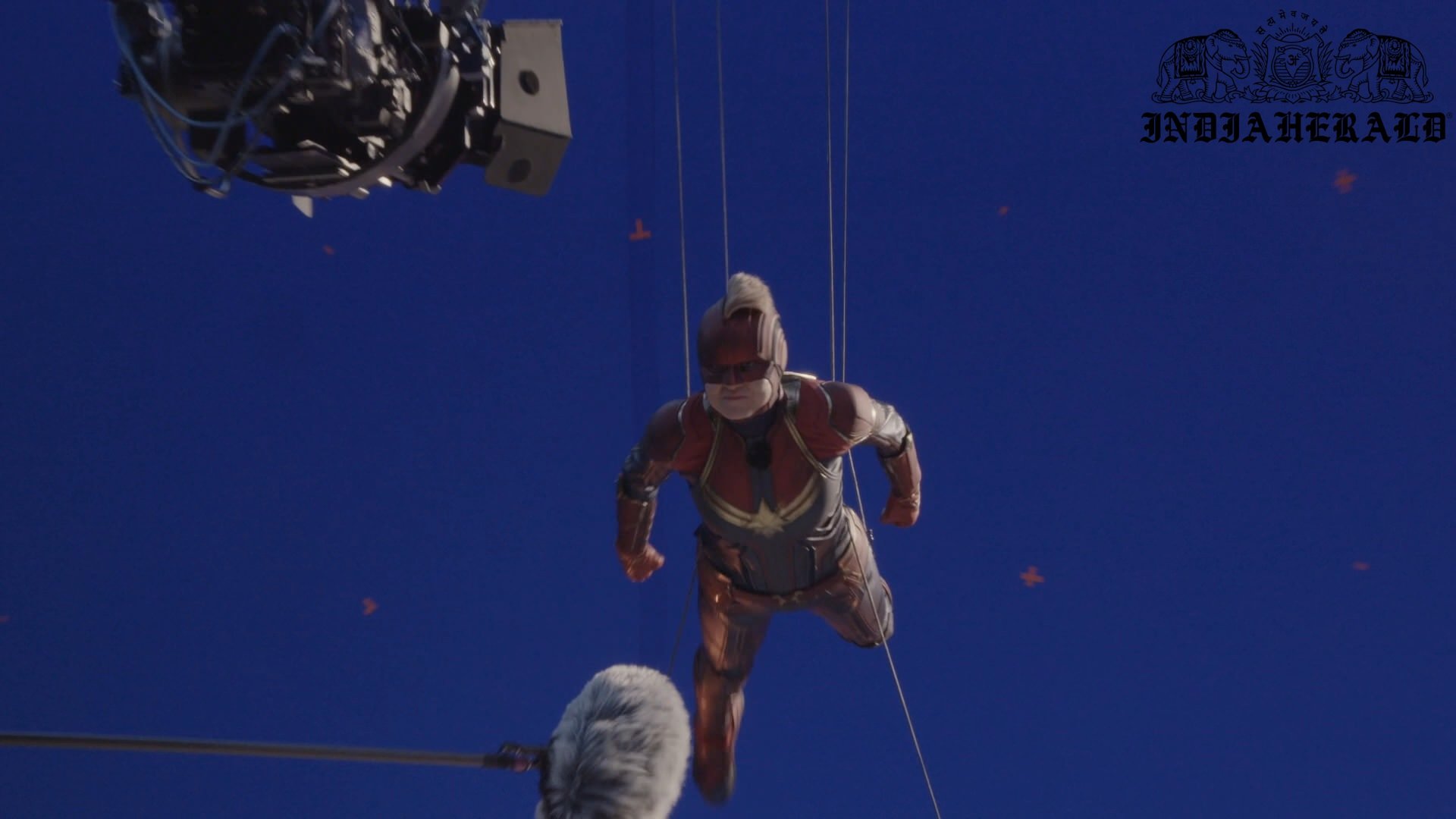 INDIA HERALD EXCLUSIVE UNSEEN BEHIND THE SCENES PHOTOS OF CAPTAIN MARVEL