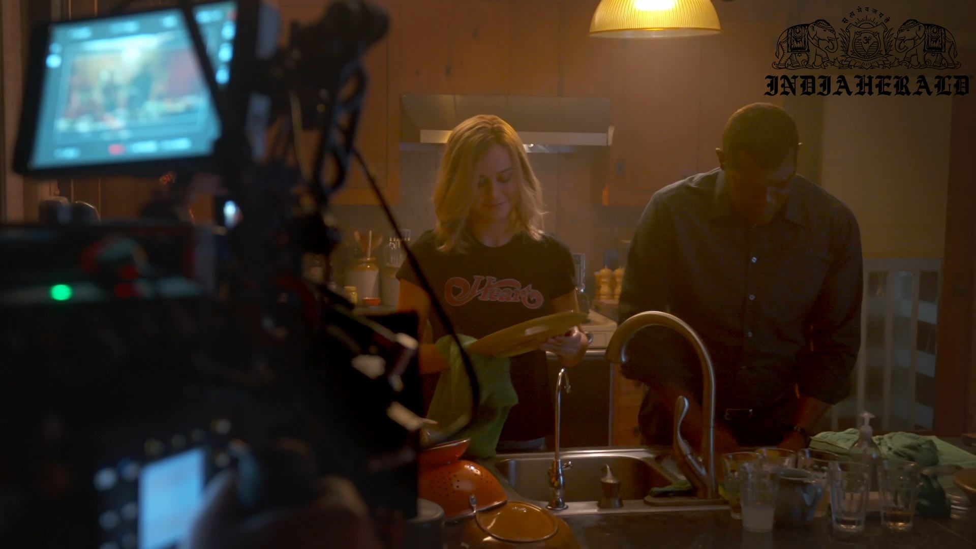 INDIA HERALD EXCLUSIVE UNSEEN BEHIND THE SCENES PHOTOS OF CAPTAIN MARVEL