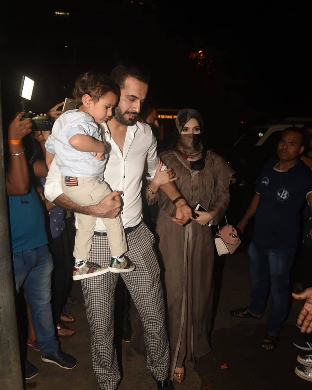 Irfan Pathan With His Wife And kid