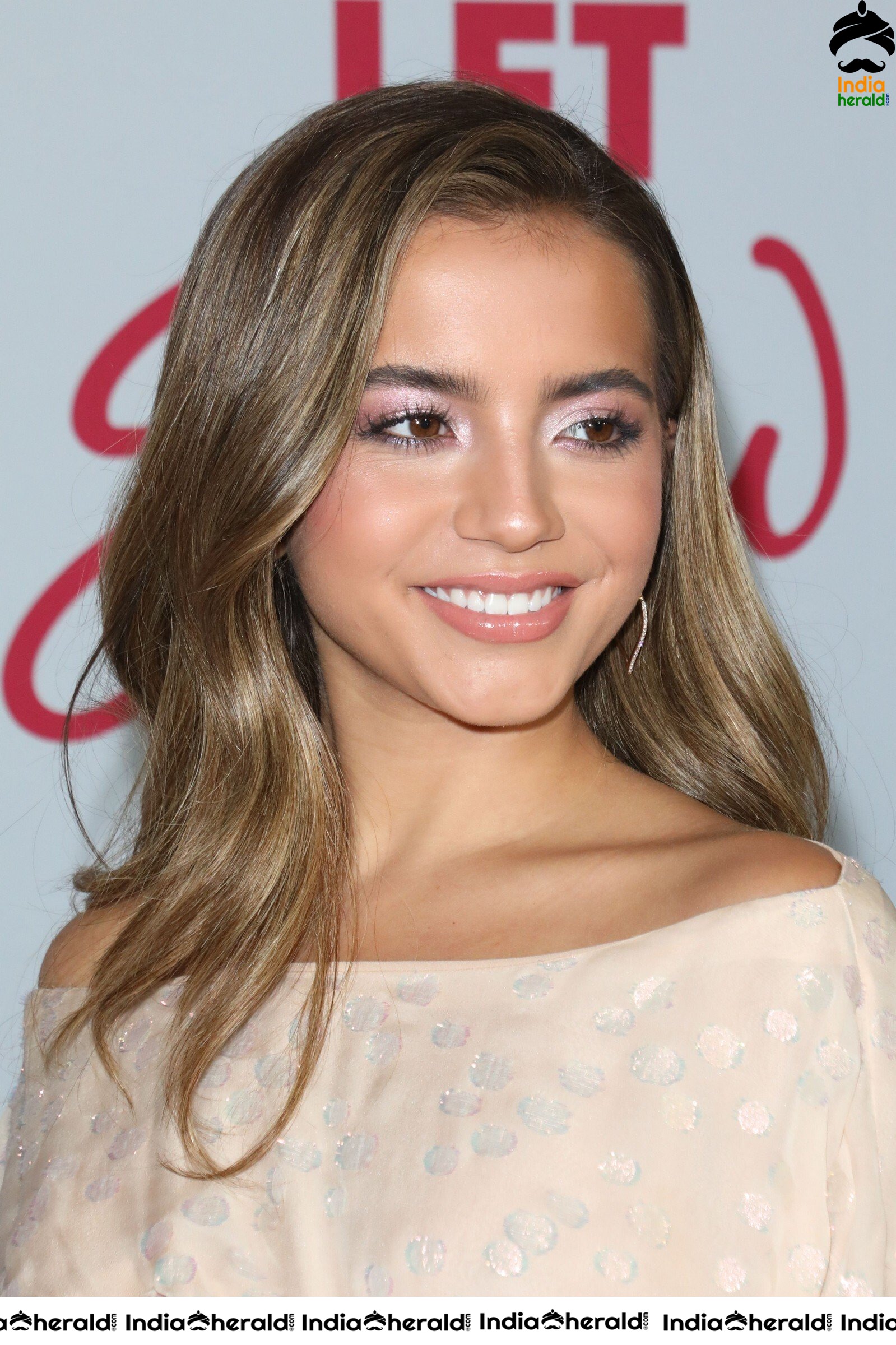 Isabela Moner at Let it Snow Premiere in Los Angeles Set 2