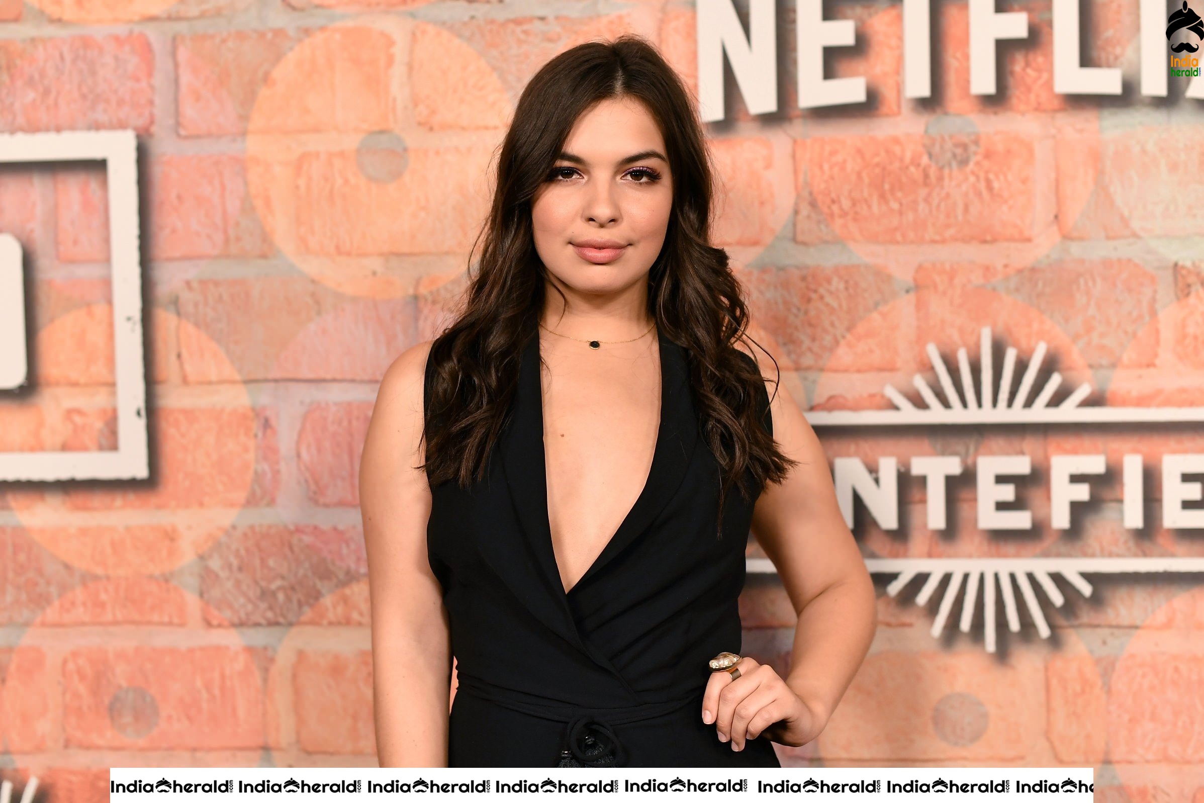 Isabella Gomez at the premiere of Netflix Gentefied in Los Angeles