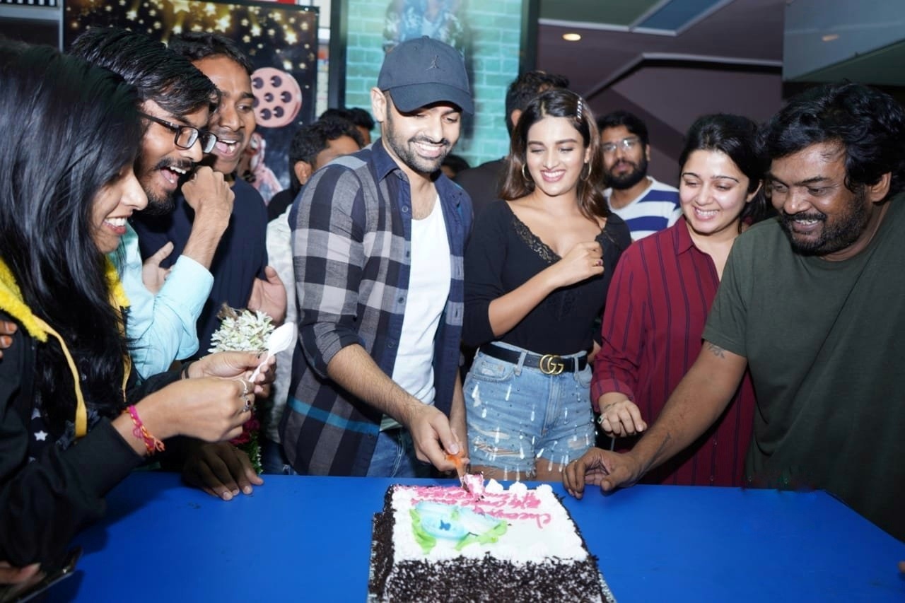 Ismart Shankar Blockbuster Celebrations At Sudharshan Theatre