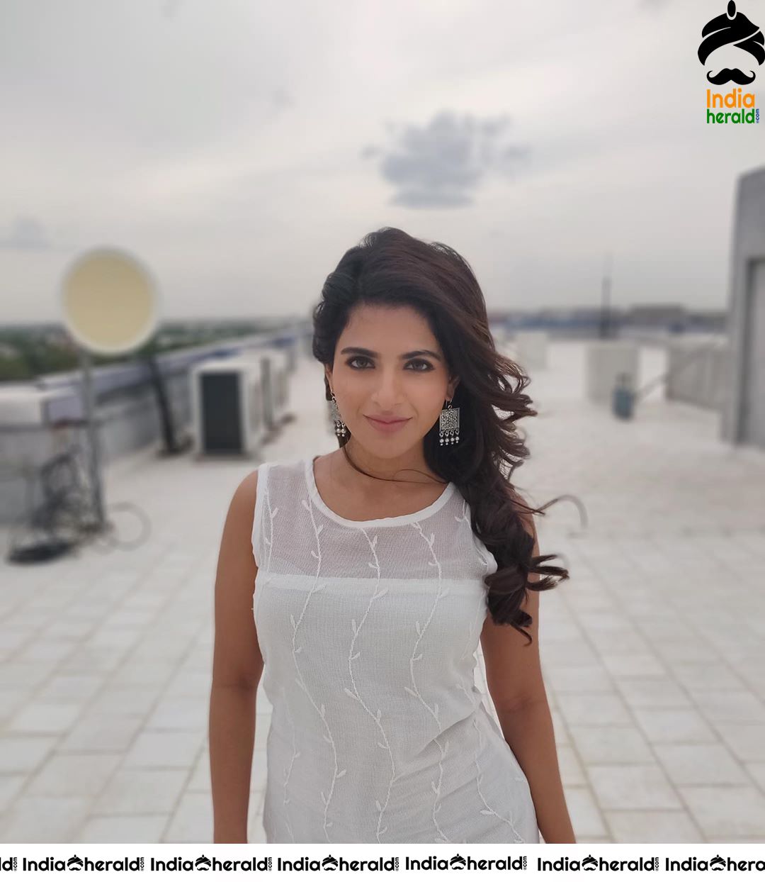 Iswarya Menon Latest Photoshoot Photos