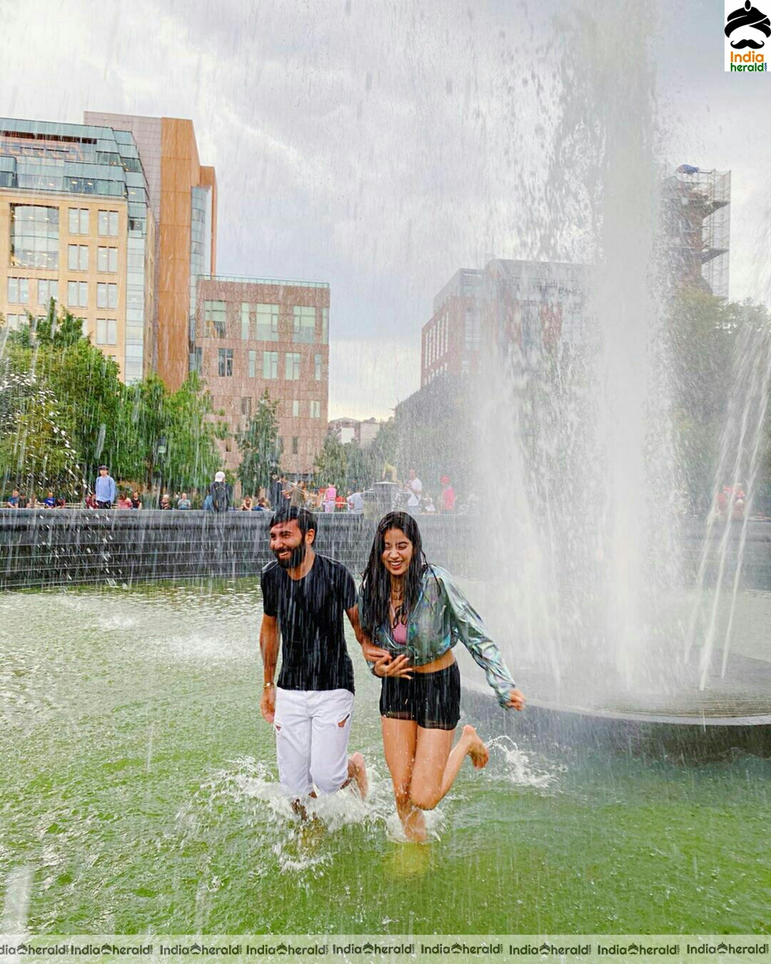 Janhvi Kapoor Getting Wet Under A Fountain In USA