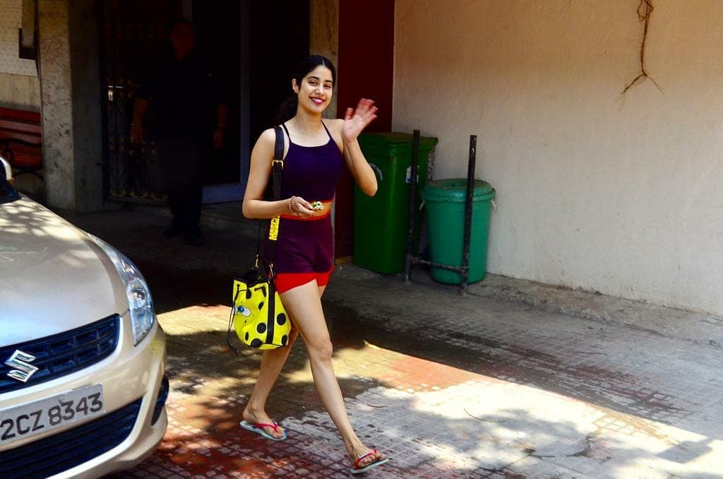 Janhvi Kapoor In Sexy Shorts Showing Her Thighs
