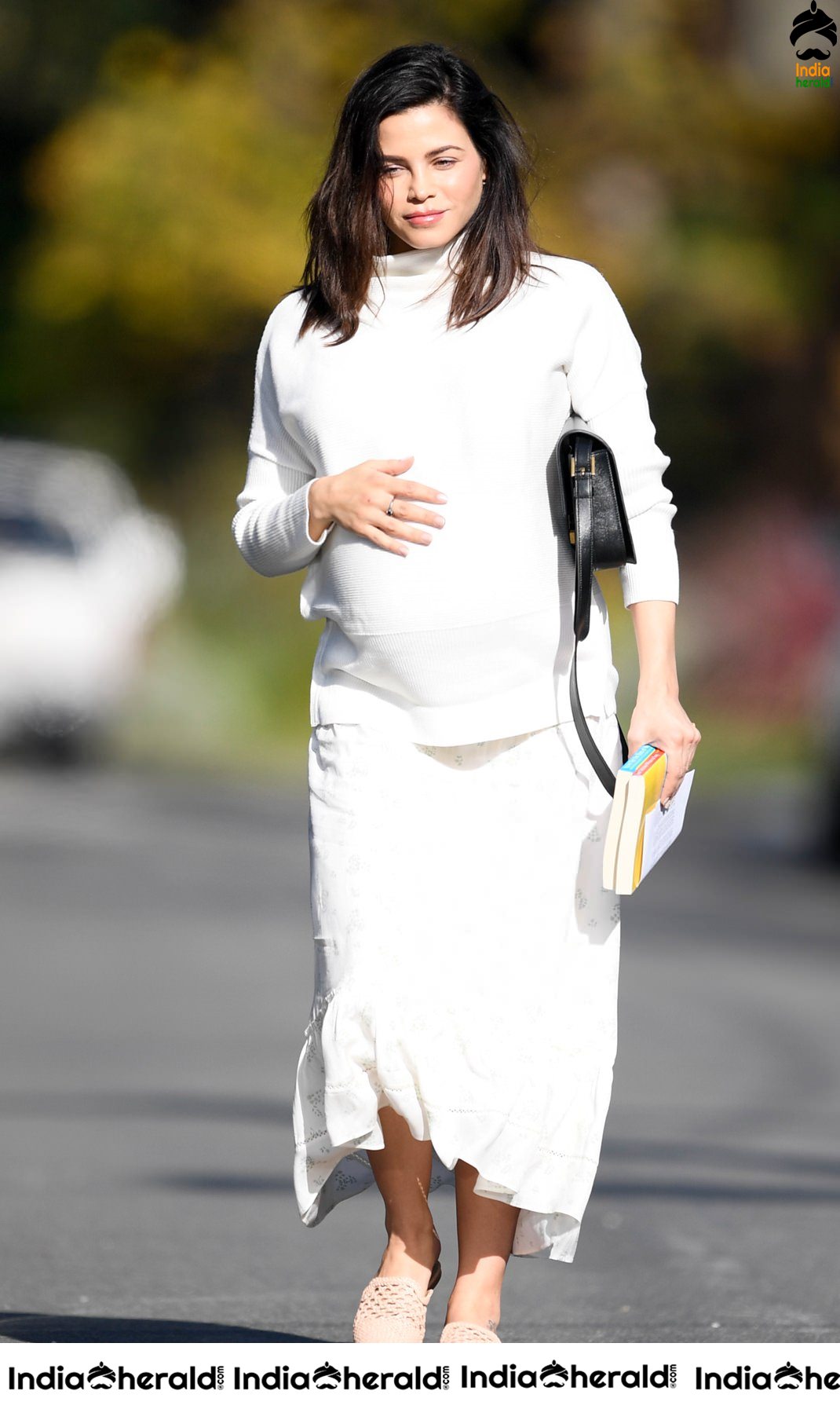 Jenna Dewan Heads out in Los Angeles