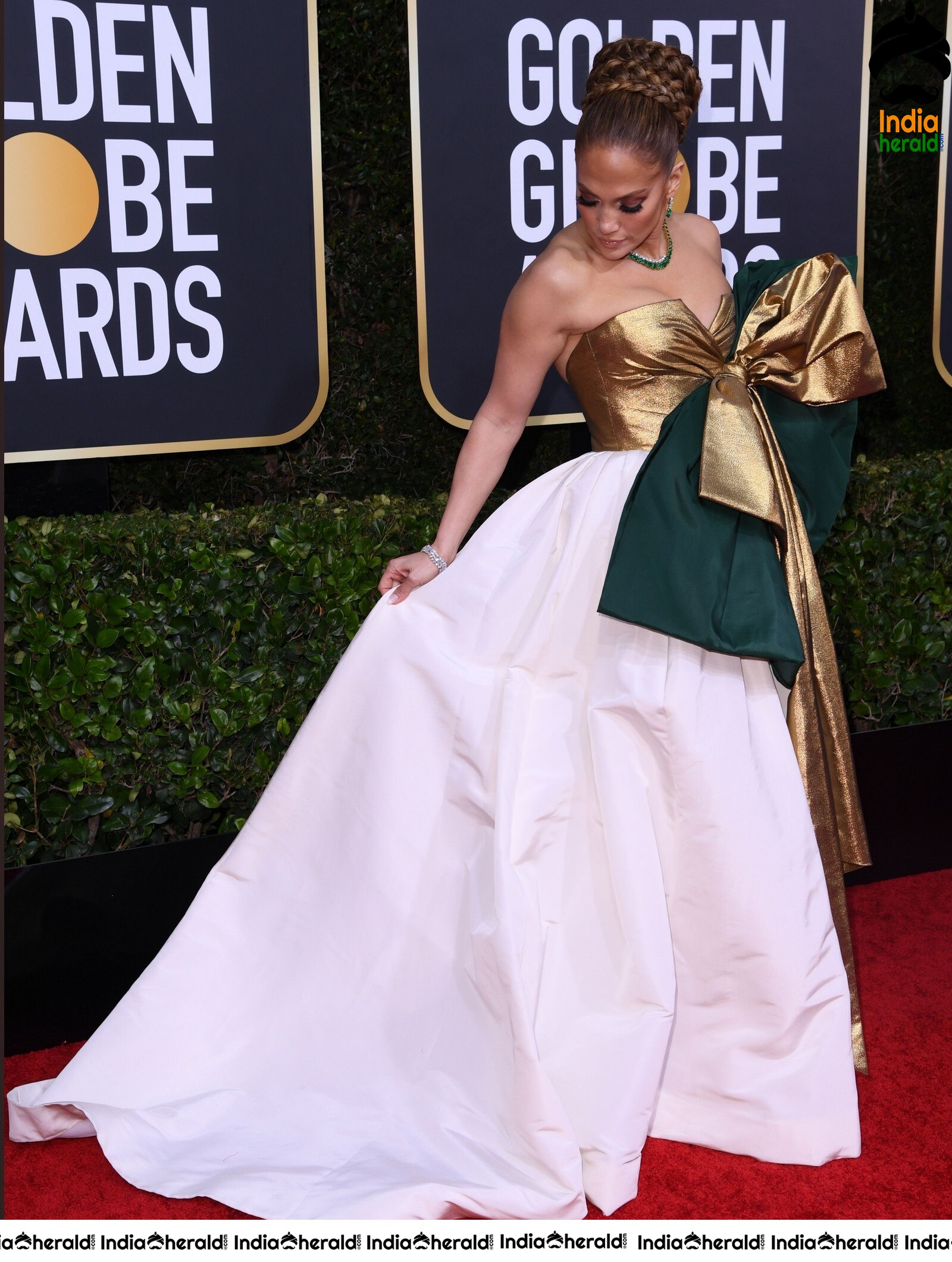 Jennifer Lopez at 77th Annual Golden Globe Awards in Beverly Hills Set 1