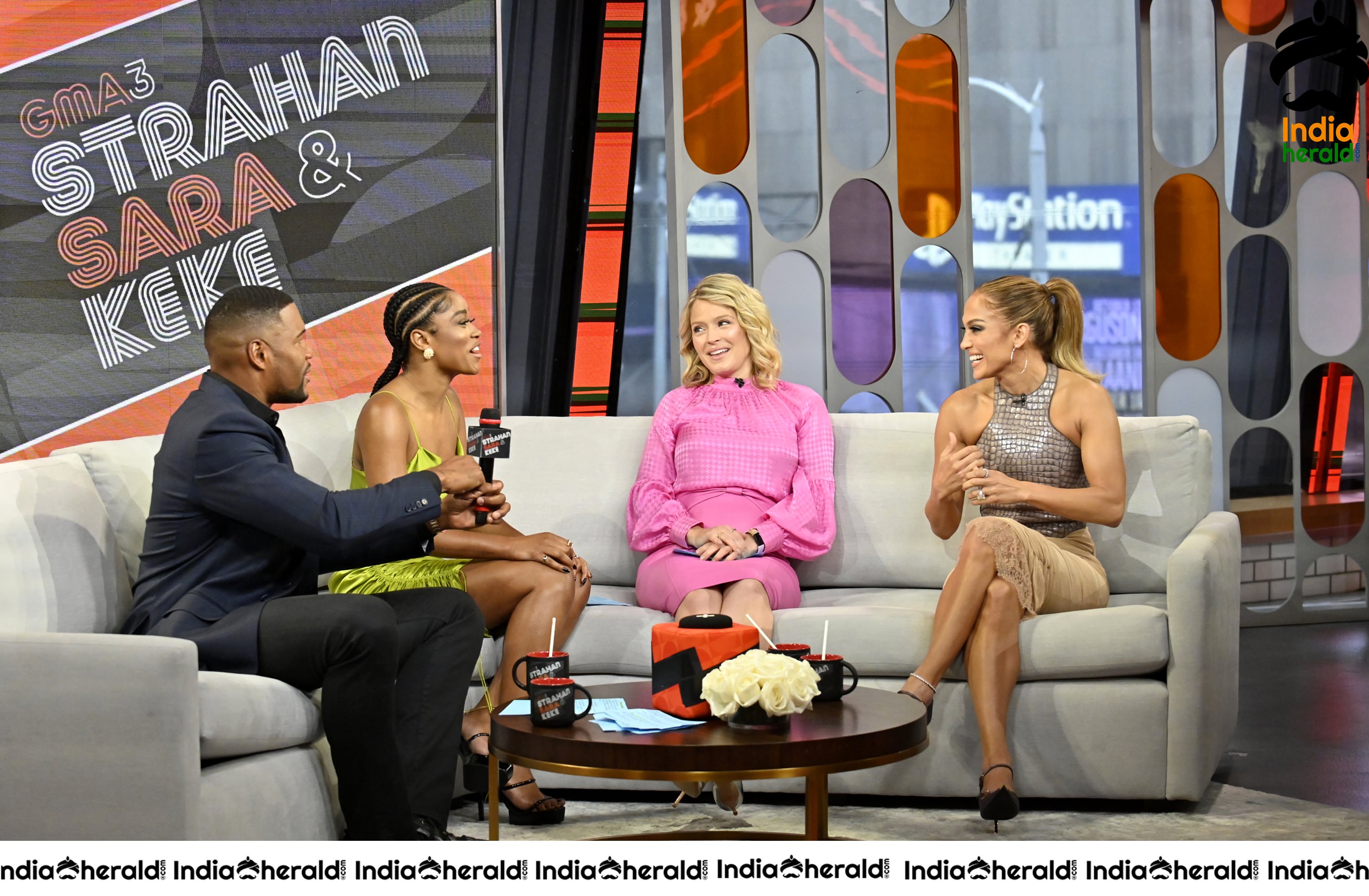 Jennifer Lopez At Good Morning America Show Set 1