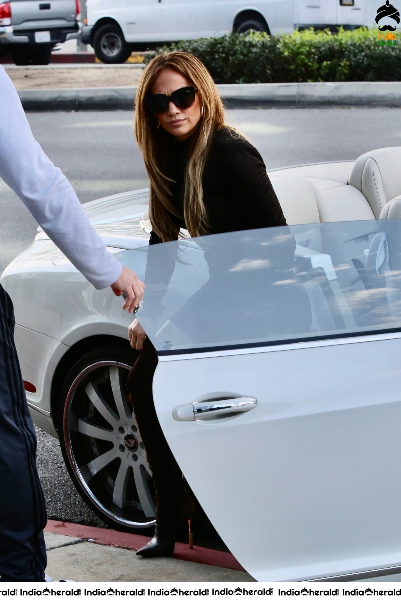 Jennifer Lopez spotted arriving for a business meeting in Beverly Hills