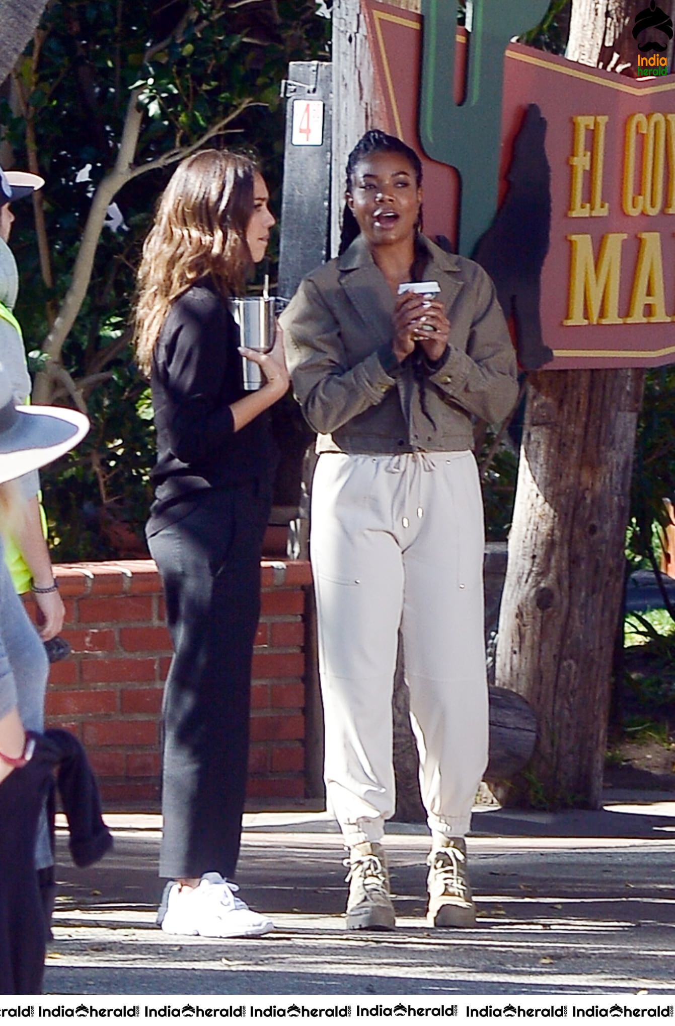 Jessica Alba and Gabrielle Union On the Set of LA Finest in Los Angeles
