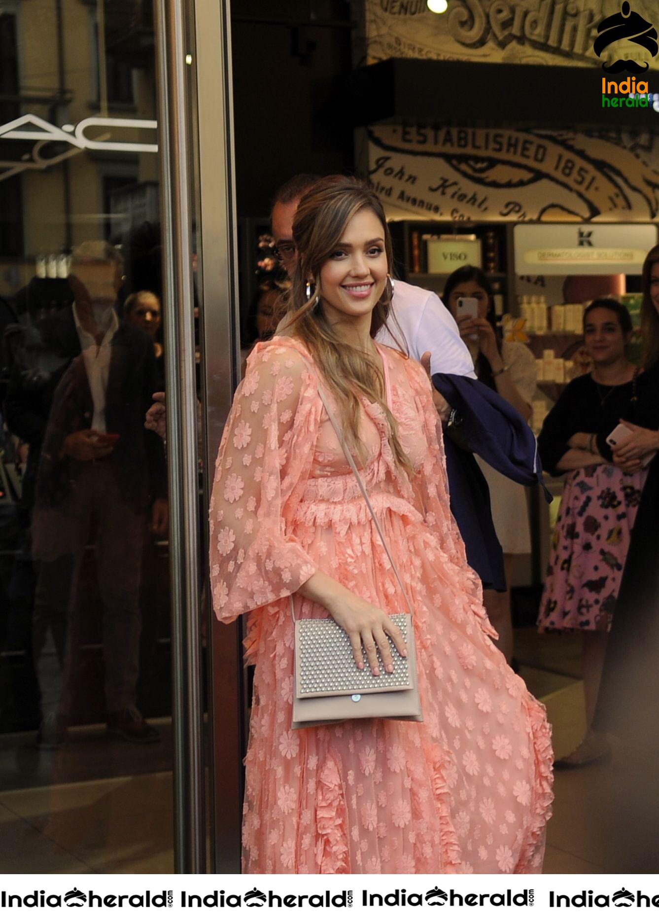 Jessica Alba at Honest Beauty Line Meet and Greet in Douglas Store Set 2