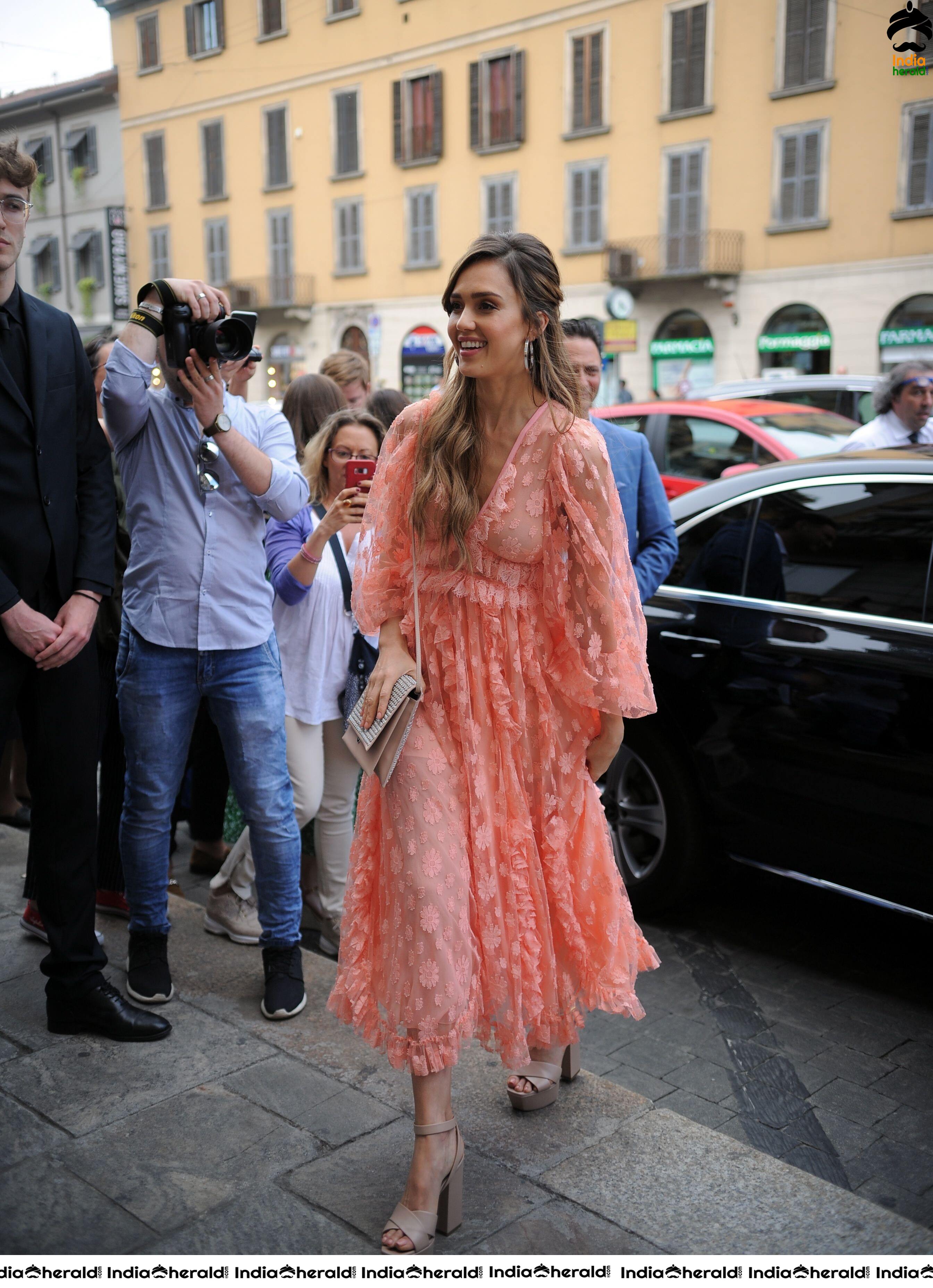 Jessica Alba at Honest Beauty Line Meet and Greet in Douglas Store Set 2