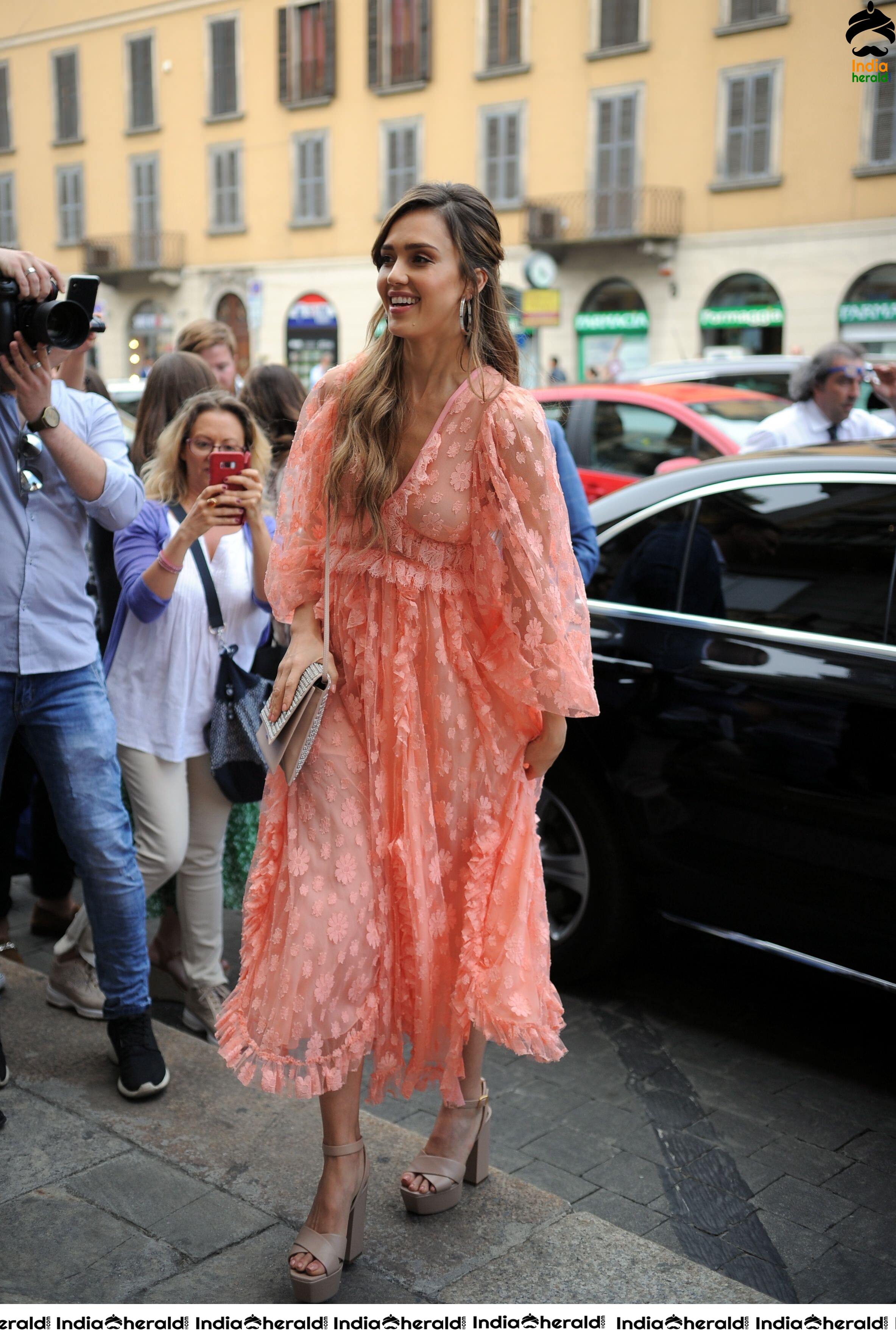 Jessica Alba at Honest Beauty Line Meet and Greet in Douglas Store Set 2