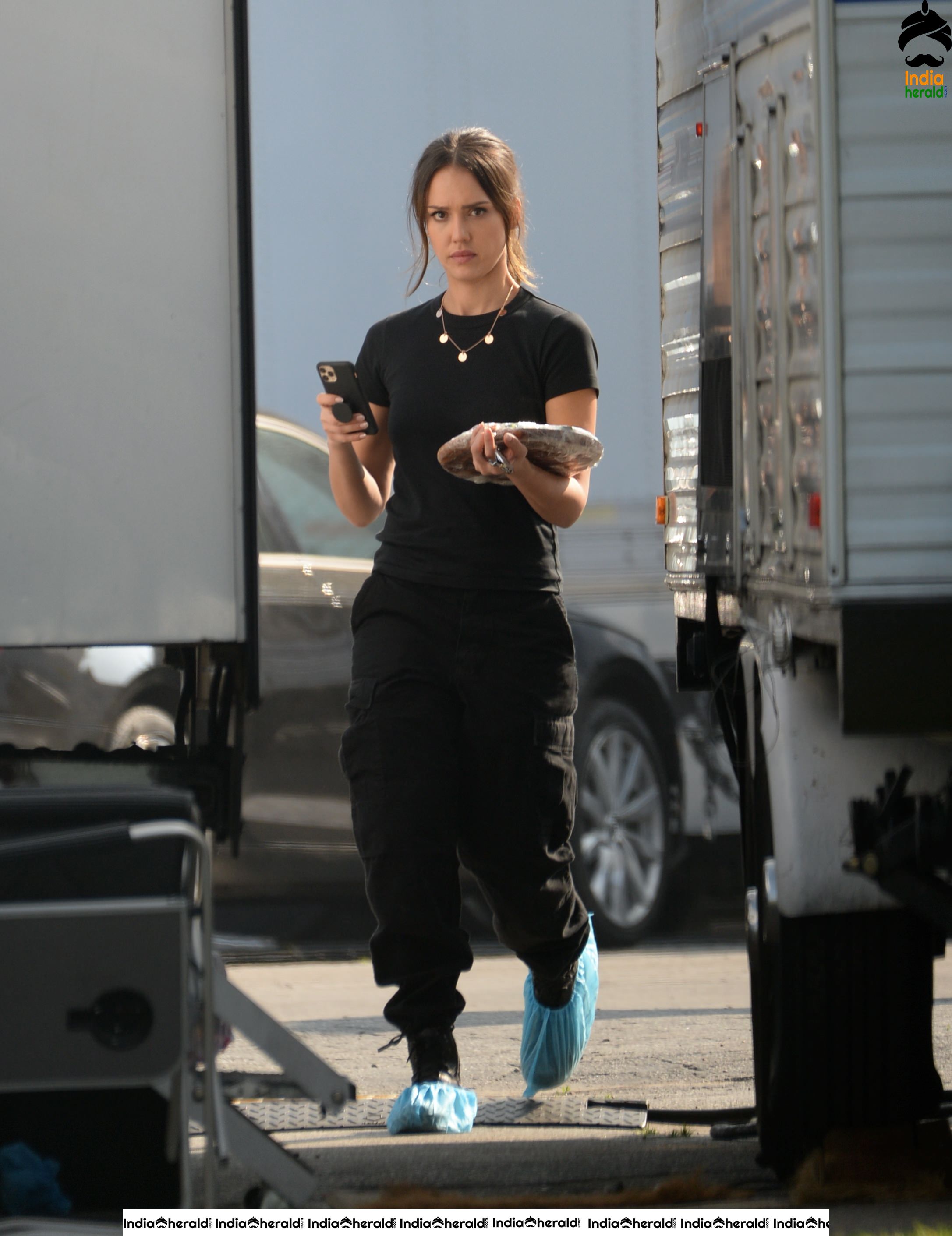 Jessica Alba at the Shooting Spot of her Next Project in Los Angeles