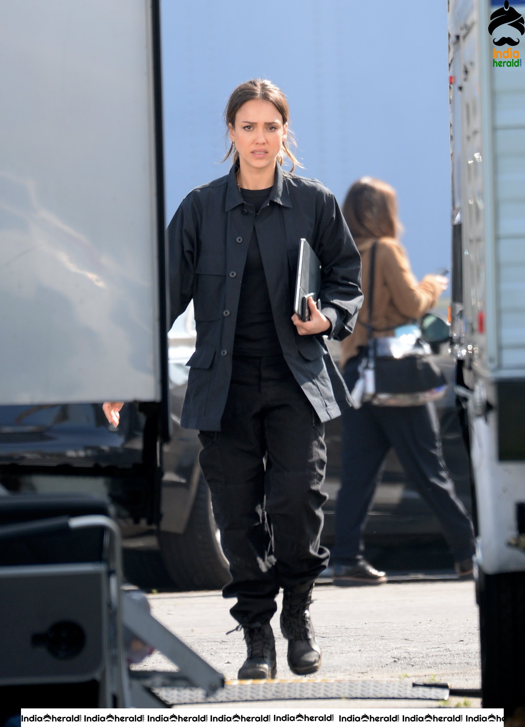 Jessica Alba at the Shooting Spot of her Next Project in Los Angeles