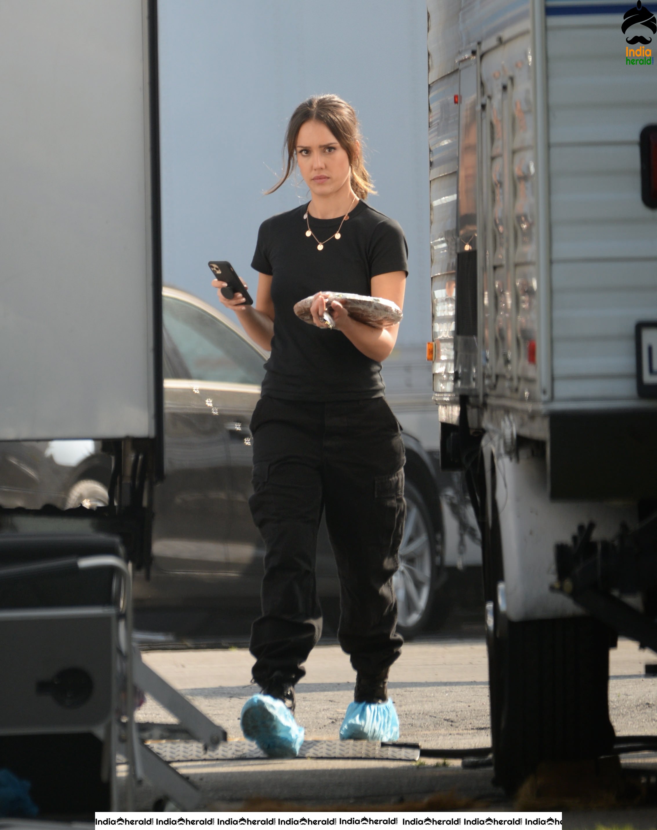 Jessica Alba at the Shooting Spot of her Next Project in Los Angeles