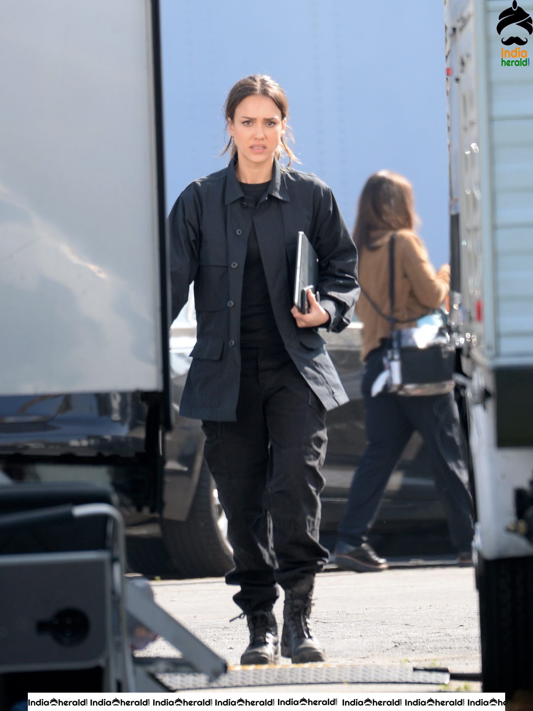 Jessica Alba at the Shooting Spot of her Next Project in Los Angeles