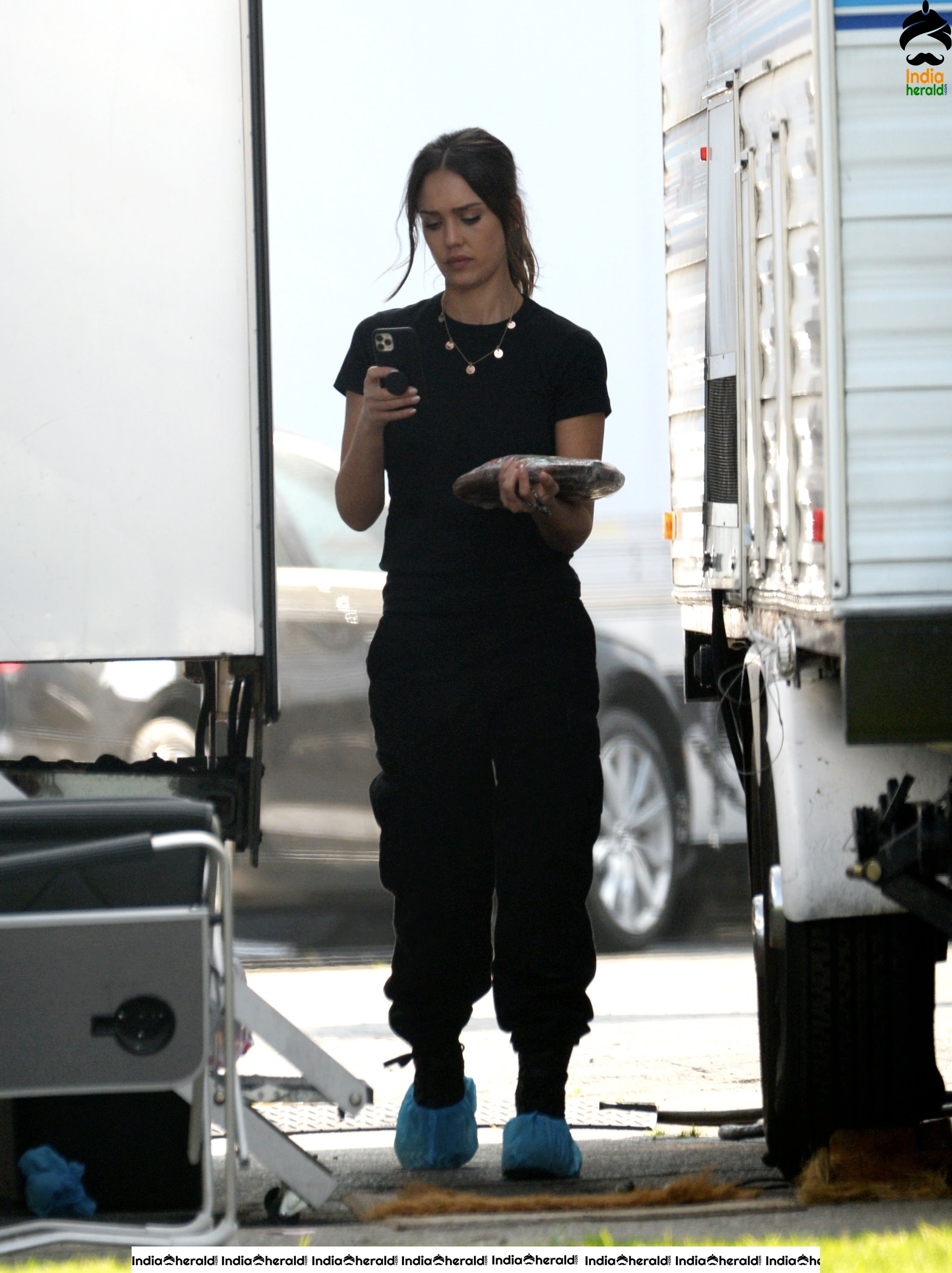 Jessica Alba at the Shooting Spot of her Next Project in Los Angeles