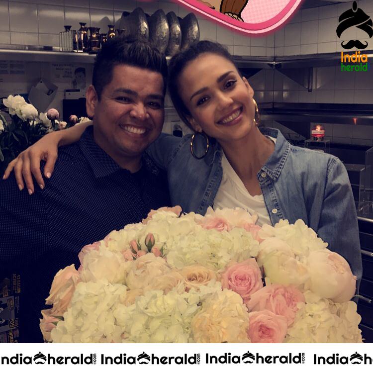 Jessica Alba Cute and Hot Photos Collection Set 4