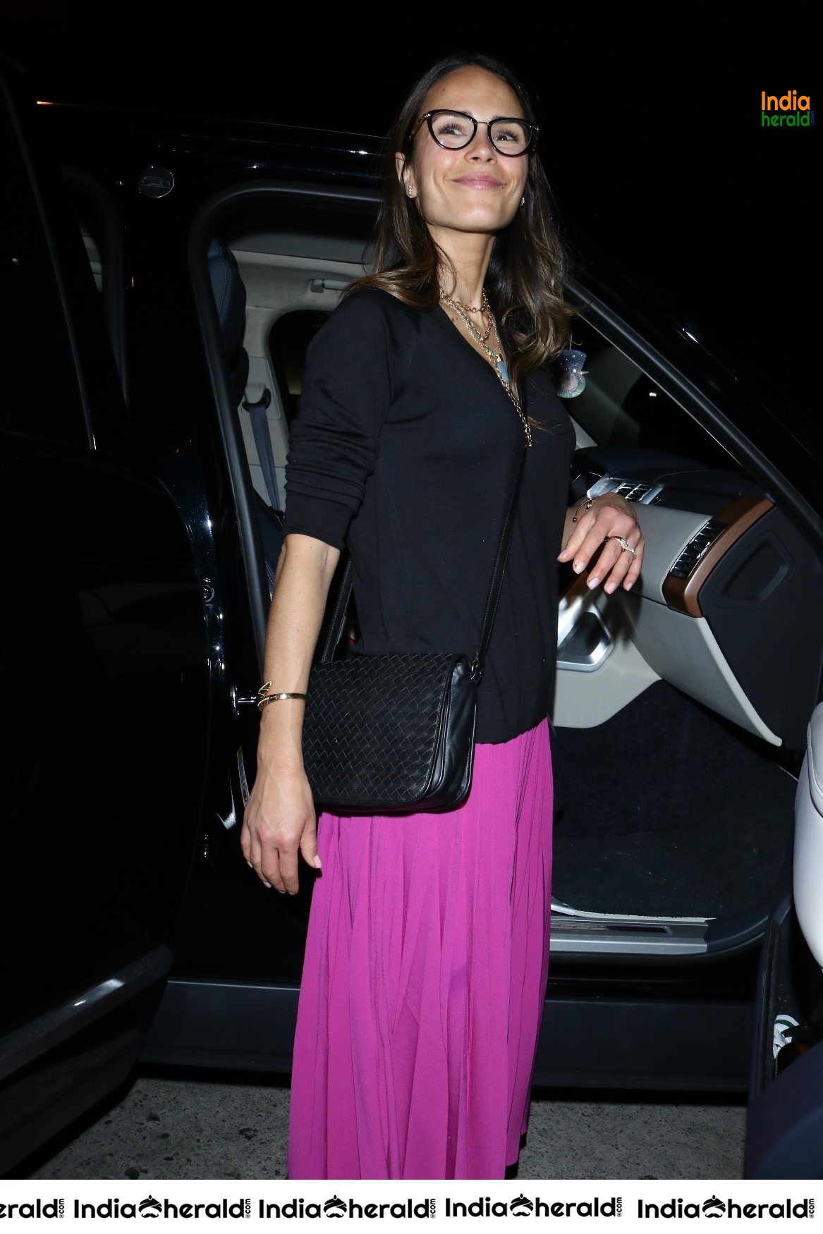 Jordana Brewster At Craigs restaurant in West Hollywood