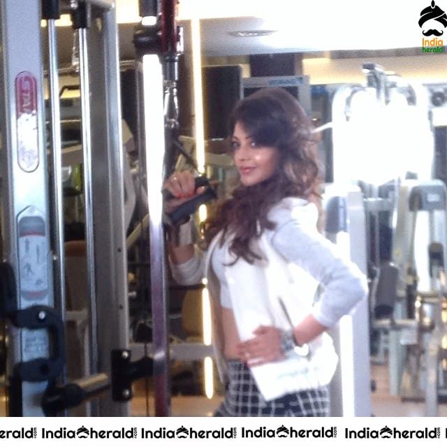 Kajal Aggarwal Behind The Screen Rare Photos Collection Set 4