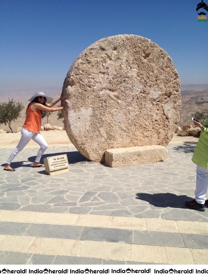 Kajal Aggarwal Behind The Screen Rare Photos Collection Set 4