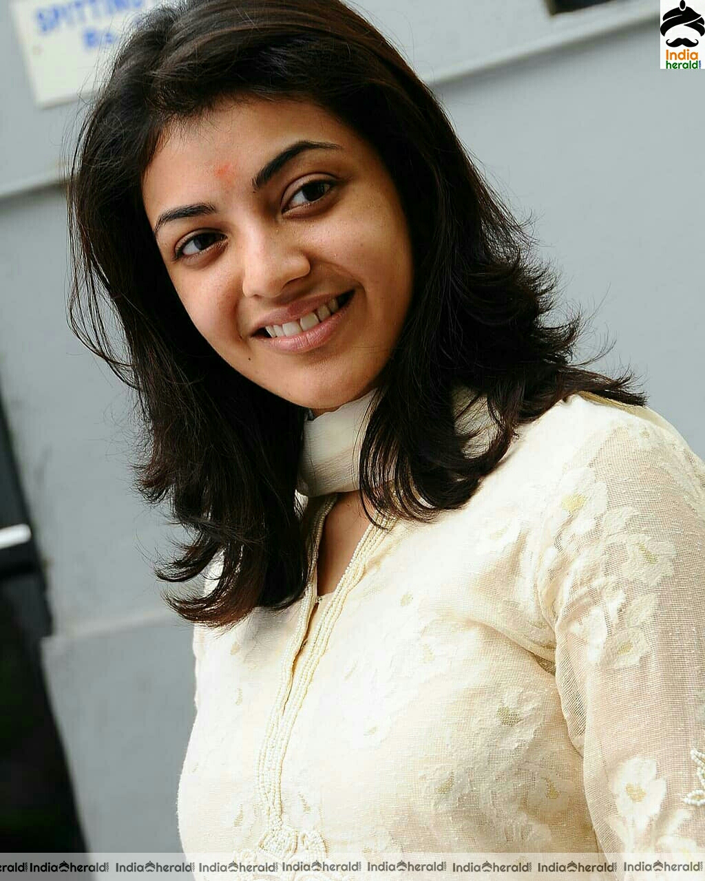 Kajal Aggarwal cute and gorgeous and angelic in white