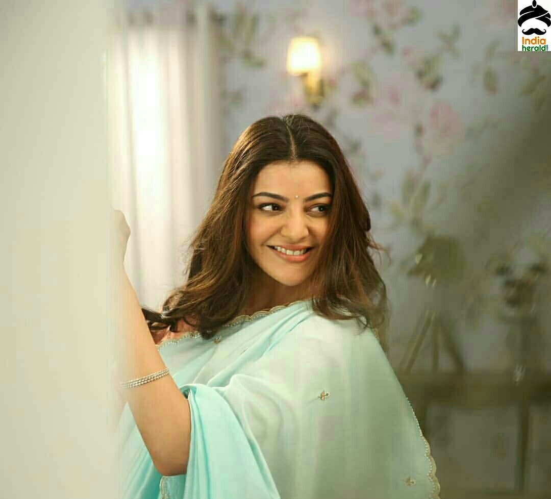 Kajal Aggarwal Cute Blue Saree Stills