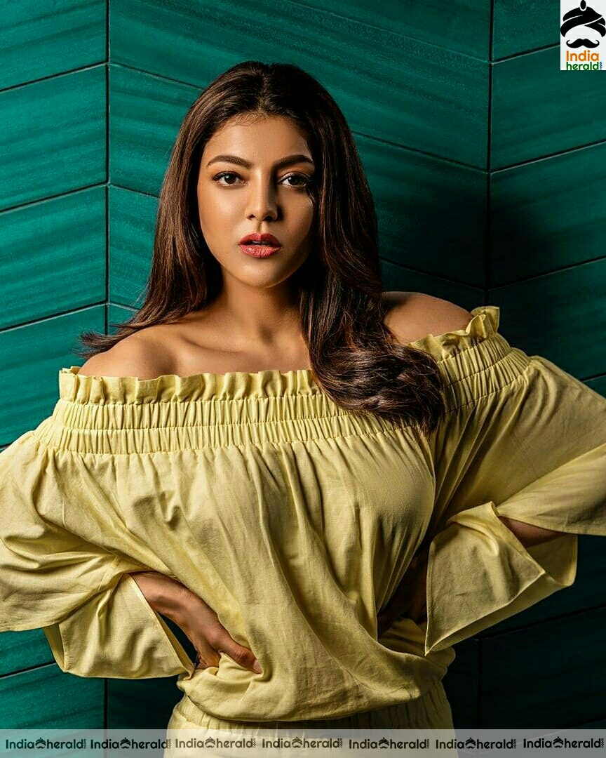 Kajal Aggarwal Cute Compilation Photo Stills