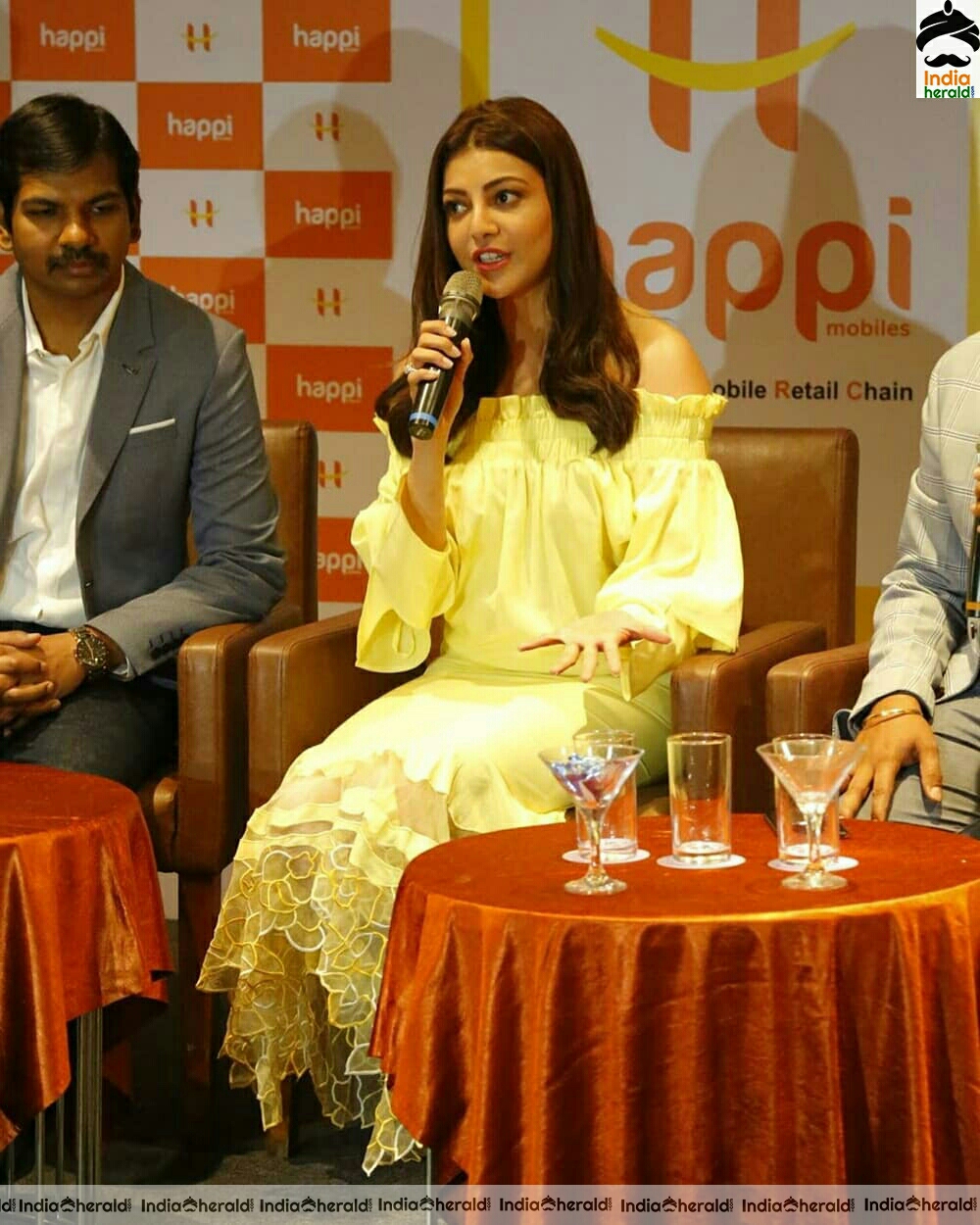 Kajal Aggarwal Cute Compilation Photo Stills