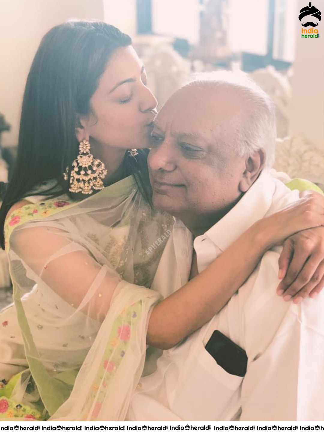 Kajal Aggarwal Cute Family Photos