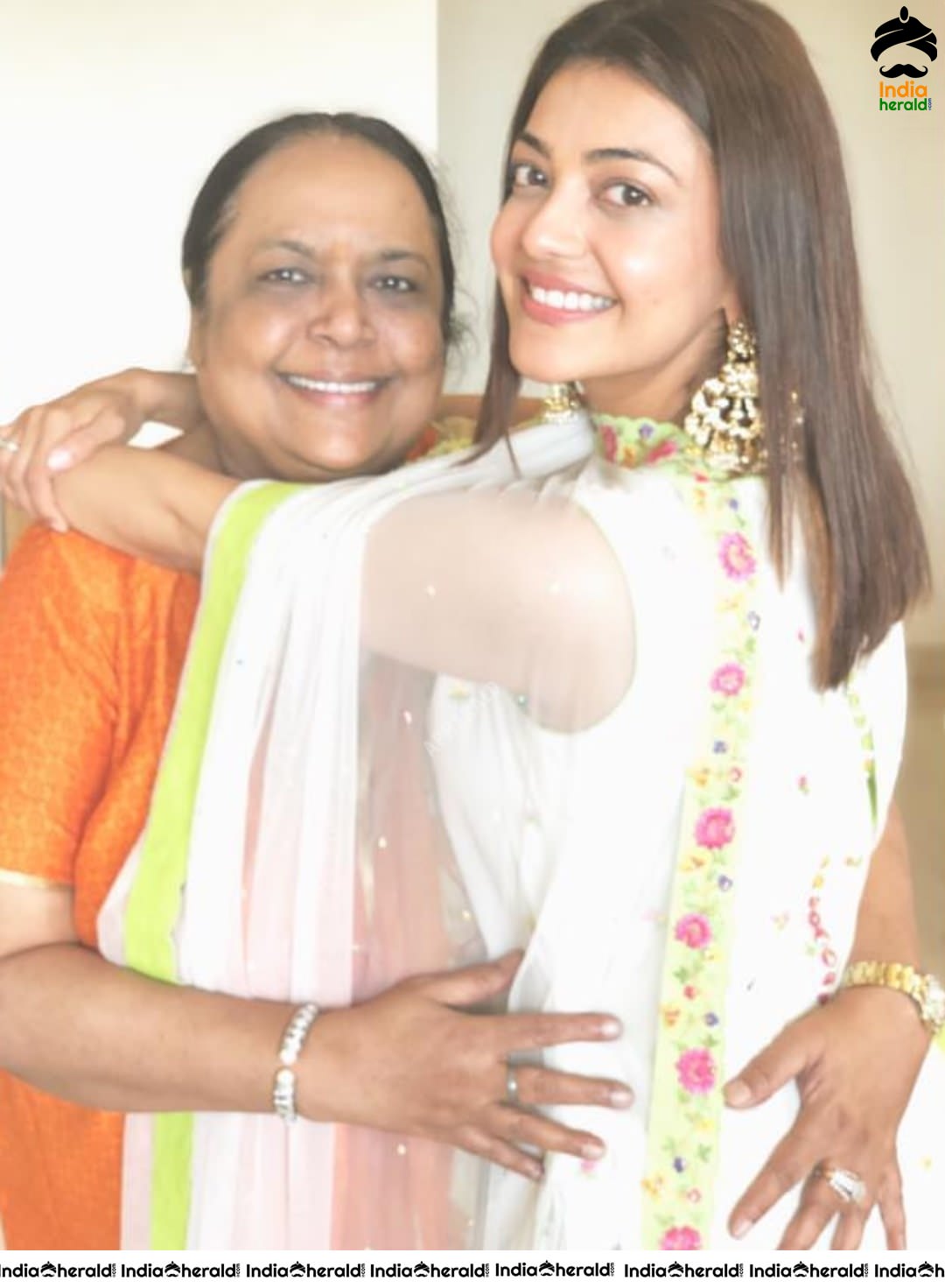 Kajal Aggarwal Cute Family Photos