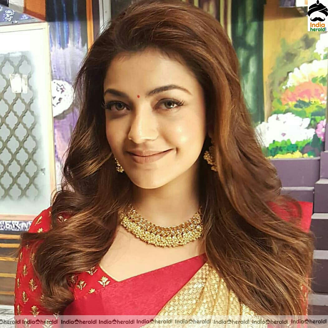 Kajal Aggarwal Cute Traditional Silk Saree Stills