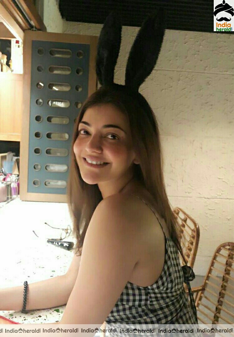 Kajal Aggarwal does samosa in her quarantine