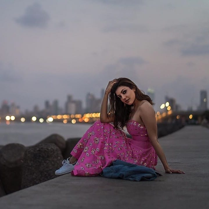 Kajal Aggarwal Enjoying Mumbai By Dawn